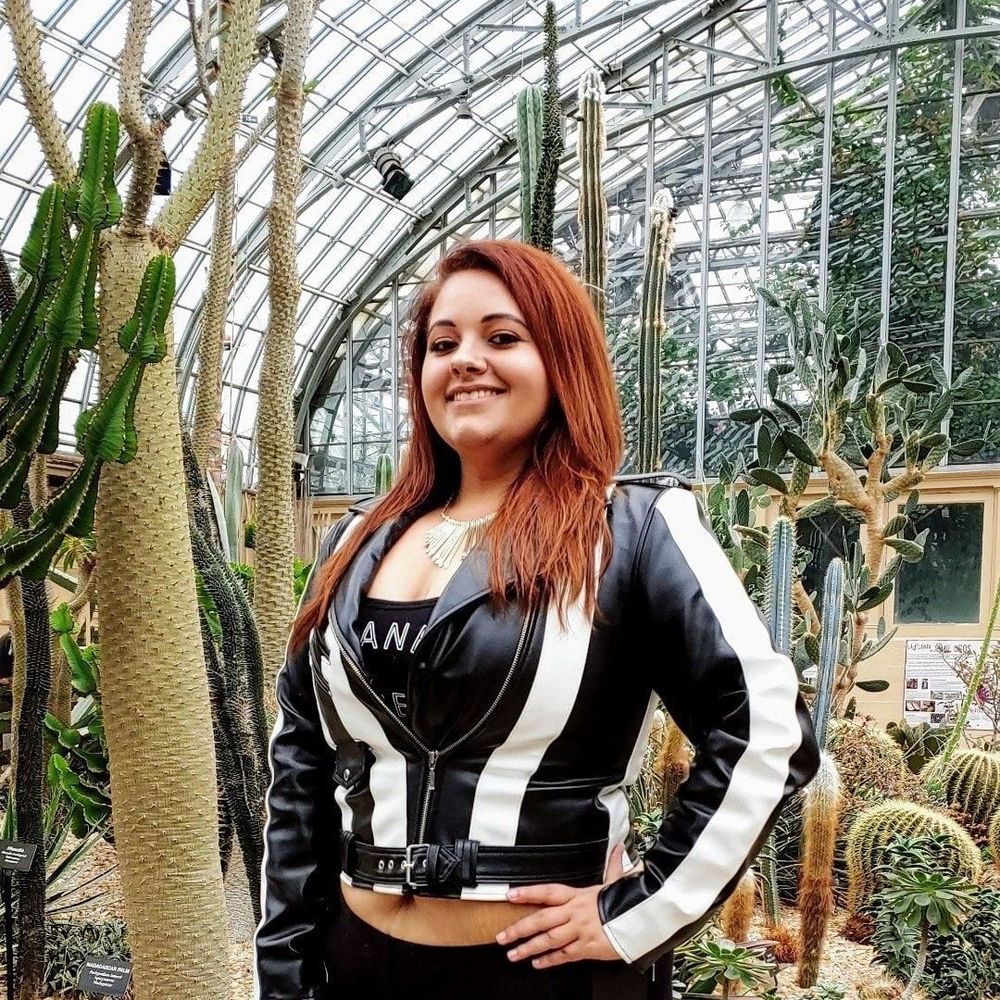 Meet your Posher, Nadine